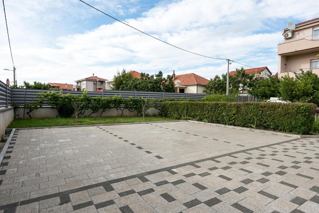 Apartmani Stadion ザダル エクステリア 写真