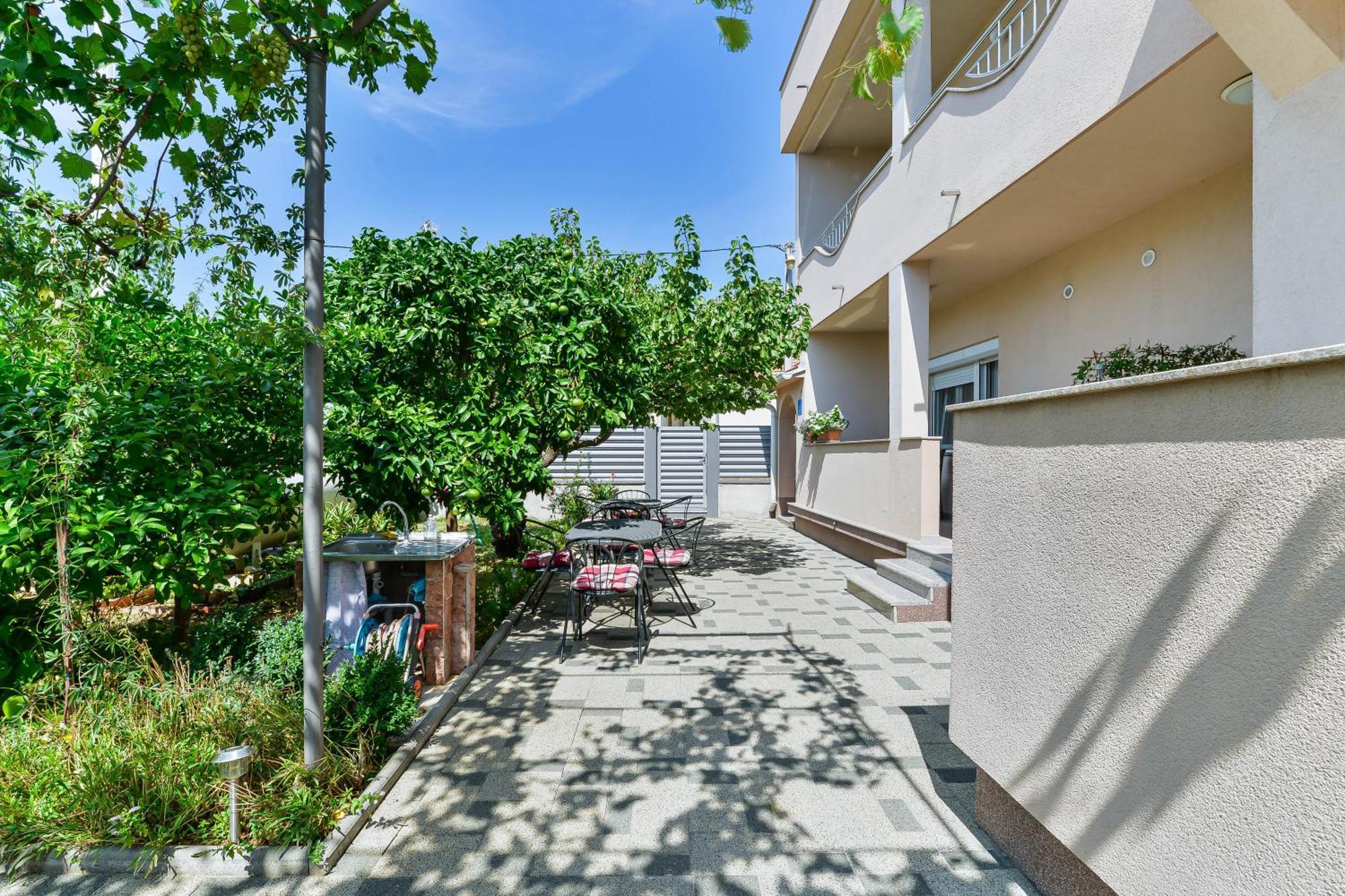 Apartmani Stadion ザダル エクステリア 写真