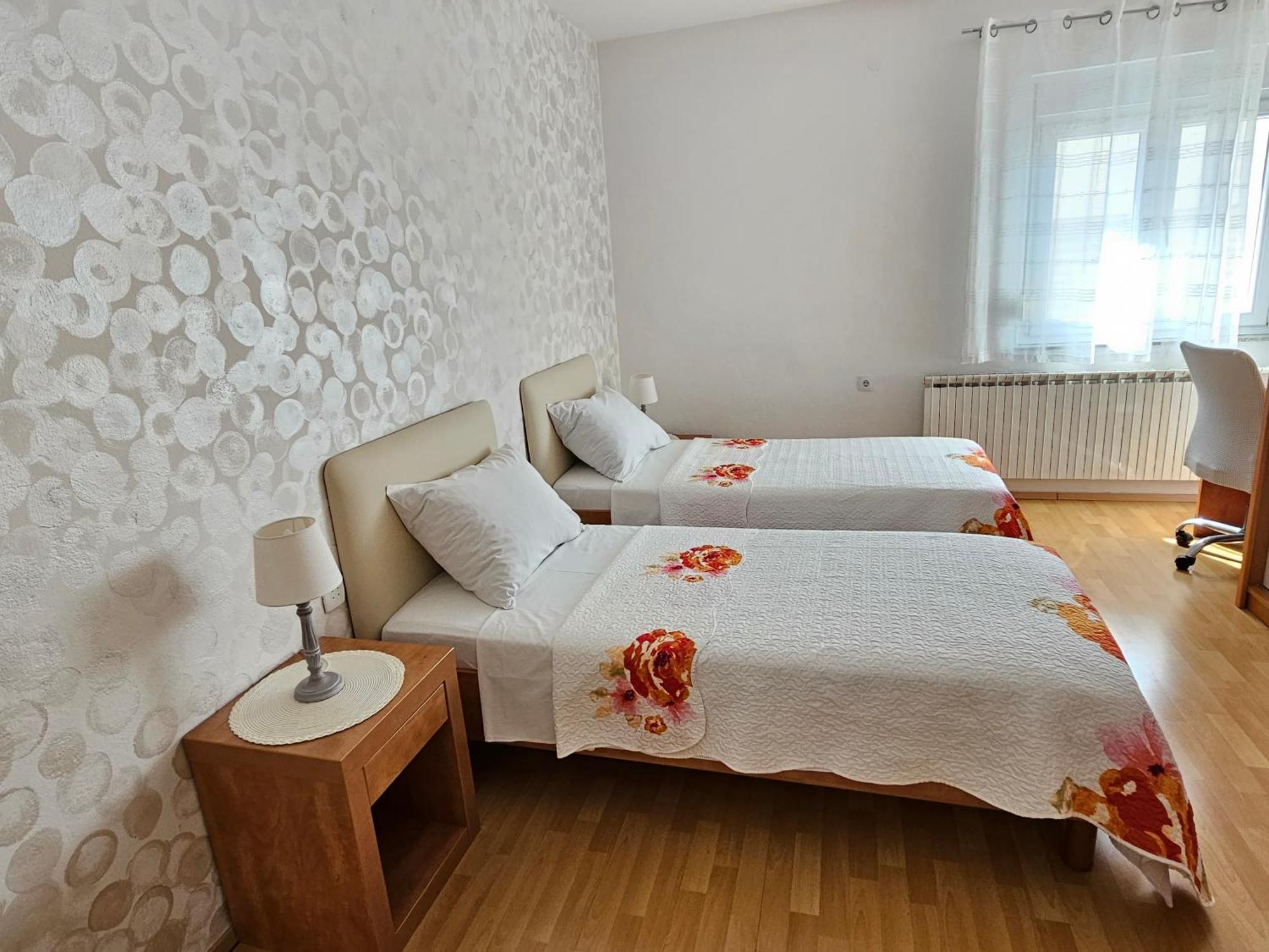 Apartmani Stadion ザダル 部屋 写真