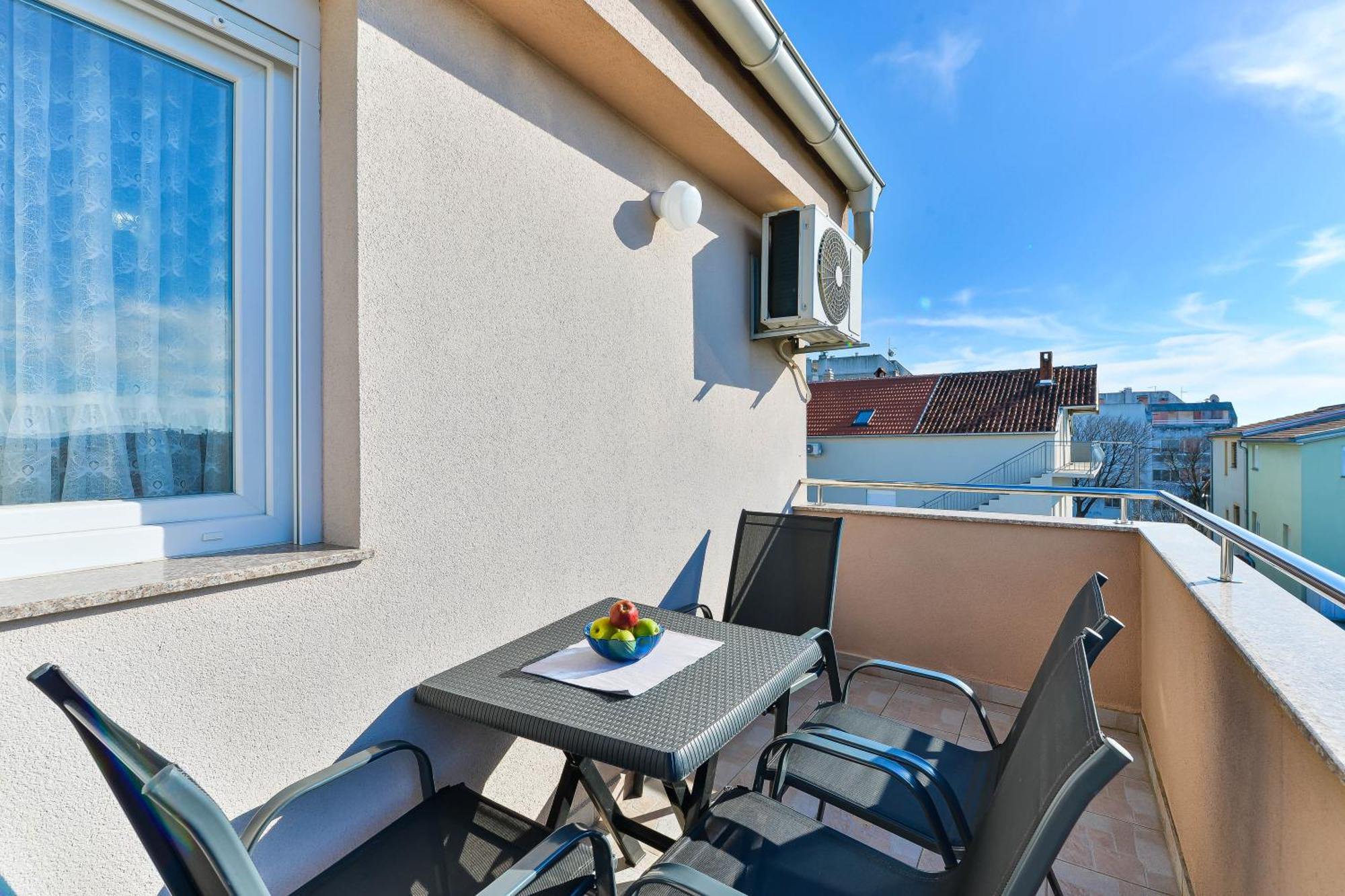 Apartmani Stadion ザダル 部屋 写真