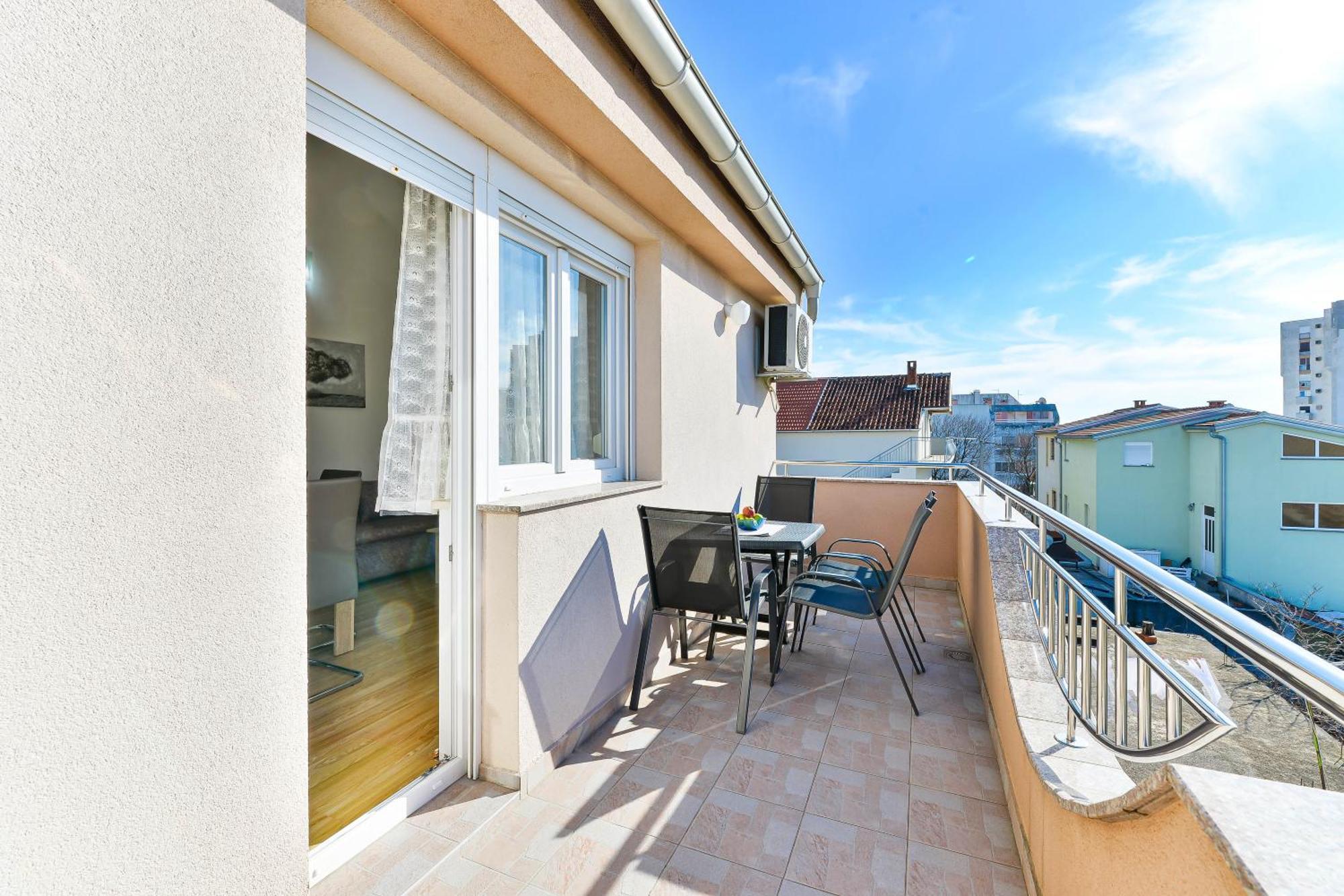 Apartmani Stadion ザダル 部屋 写真